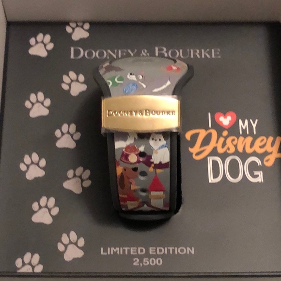 Disney Dooney & Bourke I Love My Dog Magic Band - Picture 8 of 8